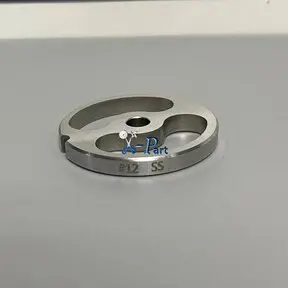 Модель: Select HM-12N / NS | Решётка D-69mm, ячейка 19x48mm, центральное отверстие 10mm | Рубленный фарш - домашняя колбаса, манты, осетинские пироги, самса