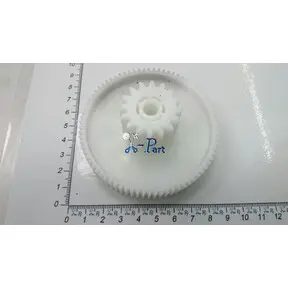 Шестерня средняя мясорубки SAKURA D-80/32mm